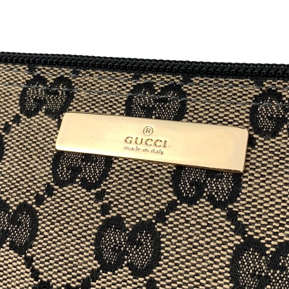 GUCCI Monogram Boat Pochette - Picture 10 of 13